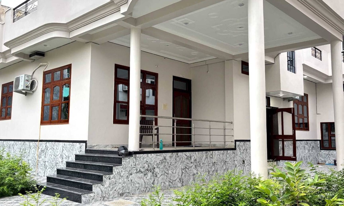 Varanasi Villa | Experience Serene Varanasi: A Resort Style Luxurious Villa: Close to City Centre