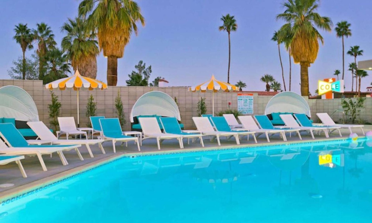 Little Tuscany Hotel | Experience The Magic Of Palm Springs | Pool