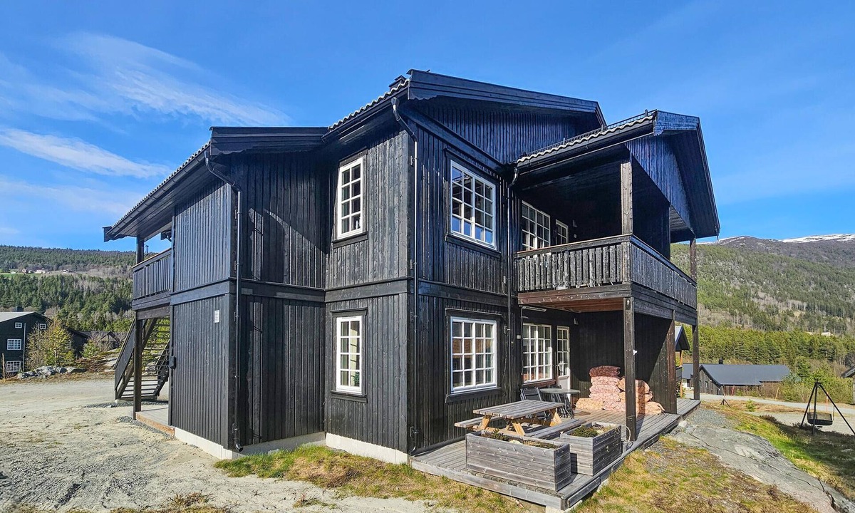 Uvdal Apartment | Experience unforgettable holidays in this stylish holiday apartment in the Uvdal ski centre.
