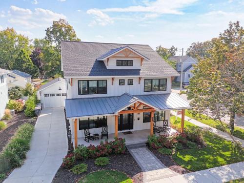 South Haven House | expERIEnce