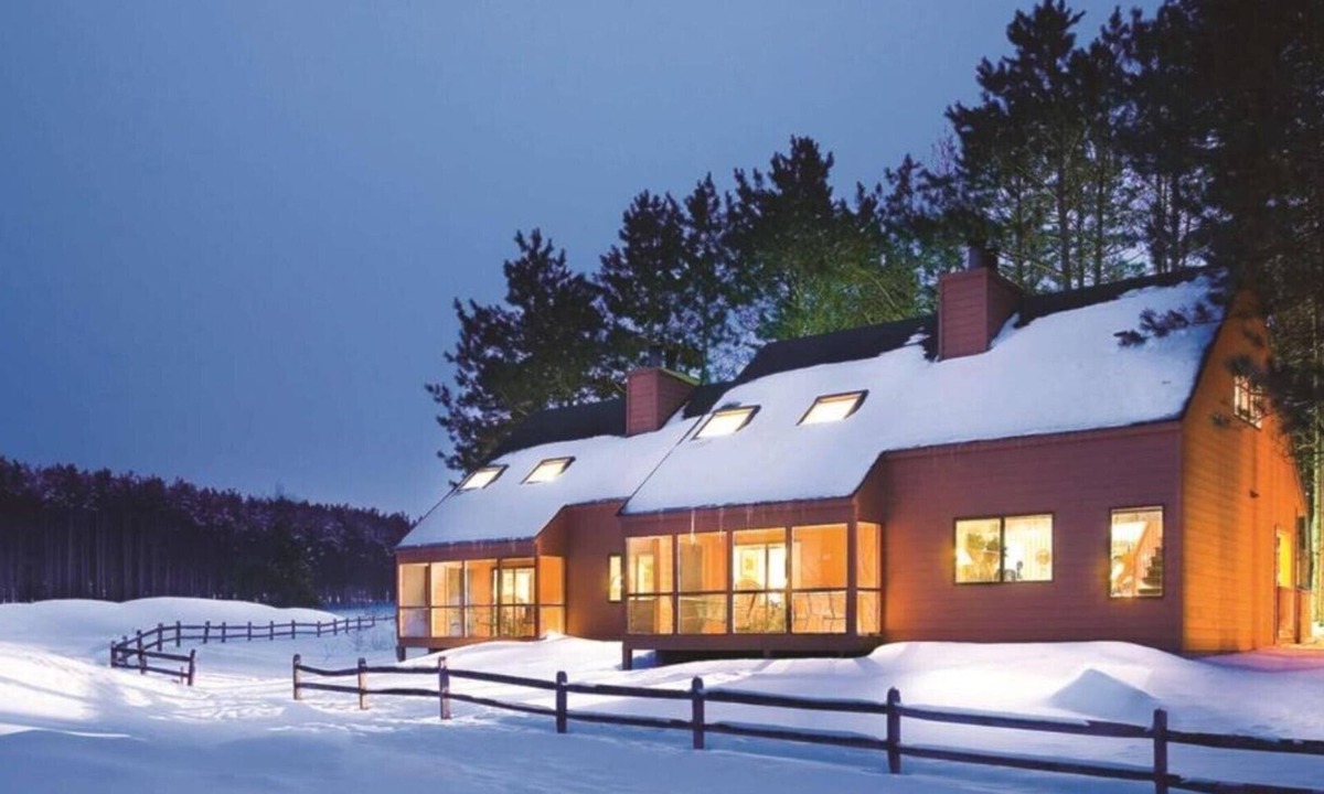 Wisconsin Dells Resort | Experience Year-Round Family Fun at Christmas Mountain Village – 2 Bedroom Villa