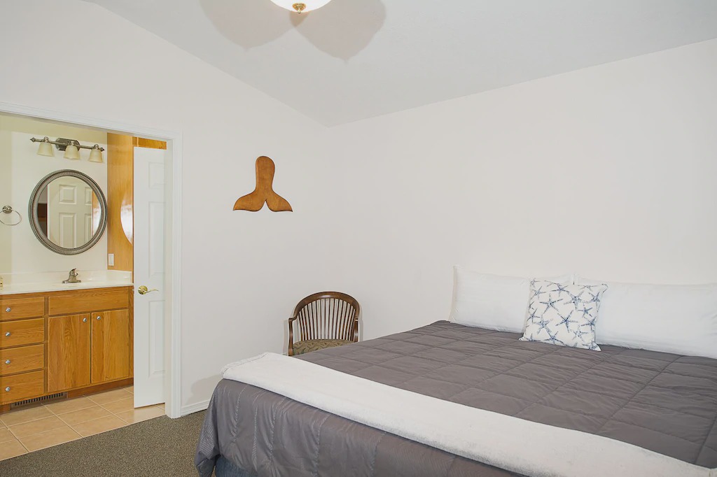 Beverly Beach House | Explore Beverly Beach in this charming three bedroom moments from the beach!