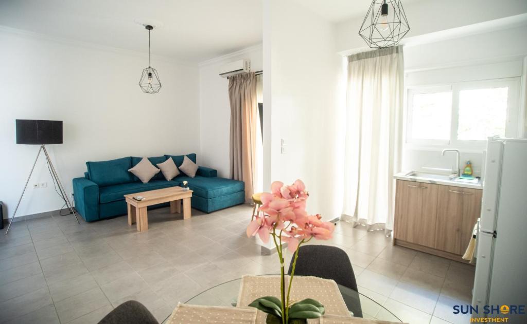 Khalkis Apartment | Explore Greece from City Centre Apartment