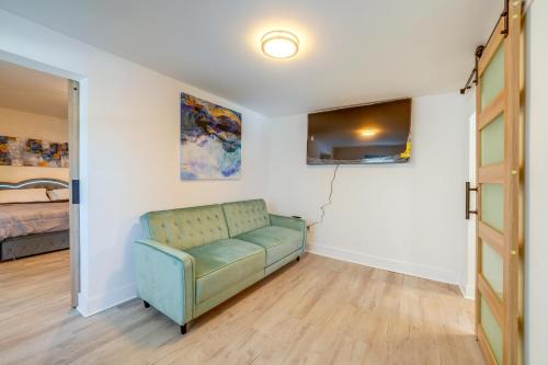 Bellepoint Apartment | Explore New River Gorge! High-End Hinton Retreat