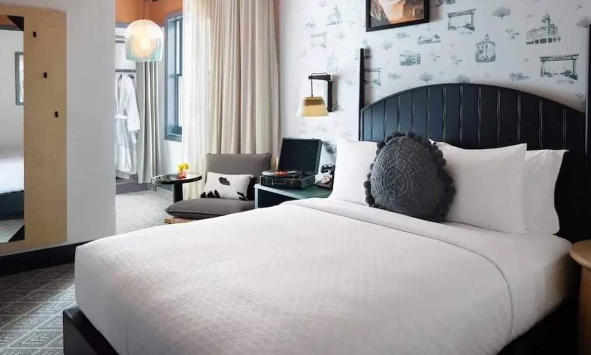 Merced Hotel | Explore Yosemite & Stay in Comfort at El Capitan Hotel @ Merced