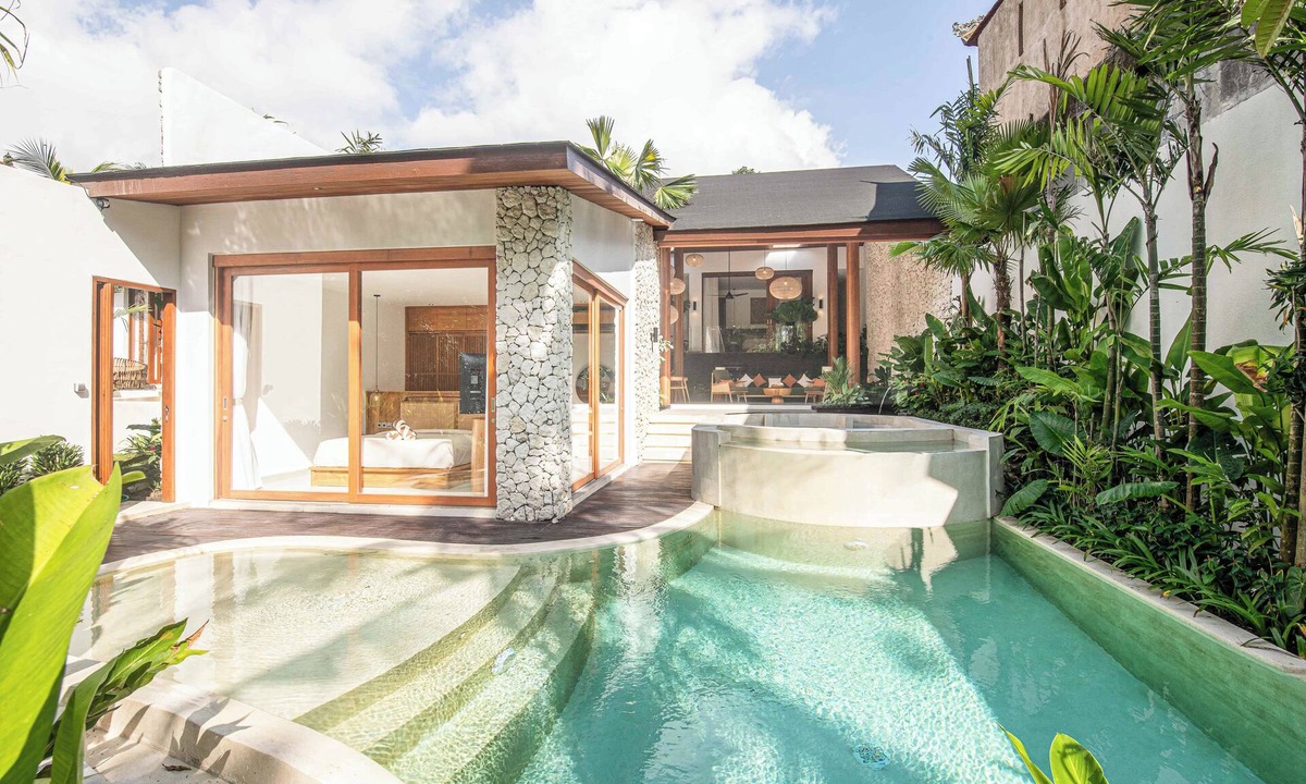 Petulu House | Exquisite 2BR Villa Jungle View, 8 Mins to Ubud