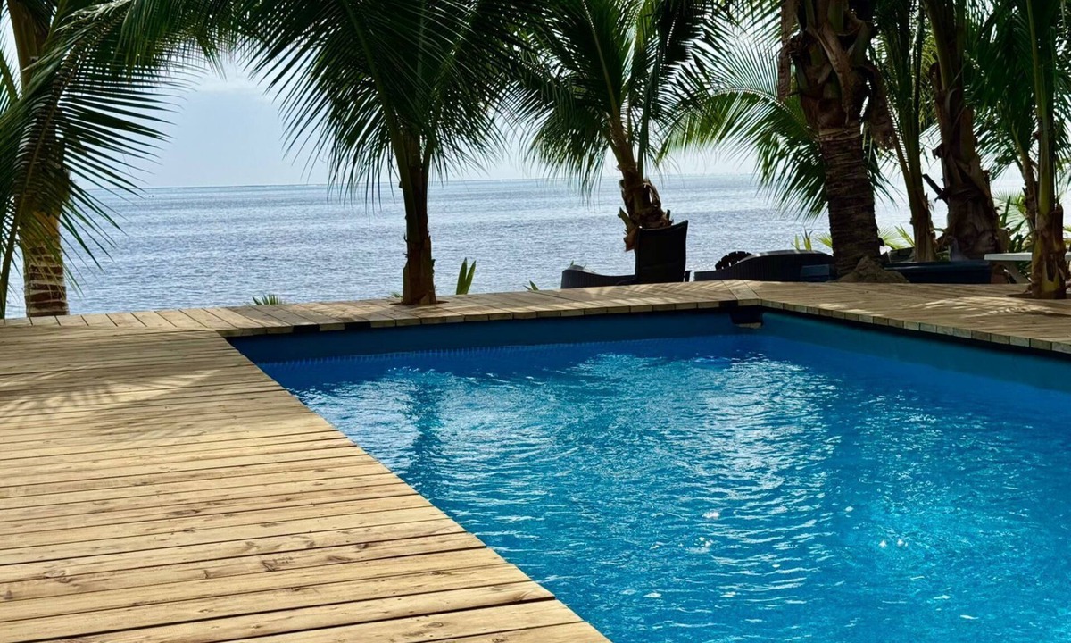 Moorea-Maiao House | Exquisite Bungalow with Beachfront Jacuzzi