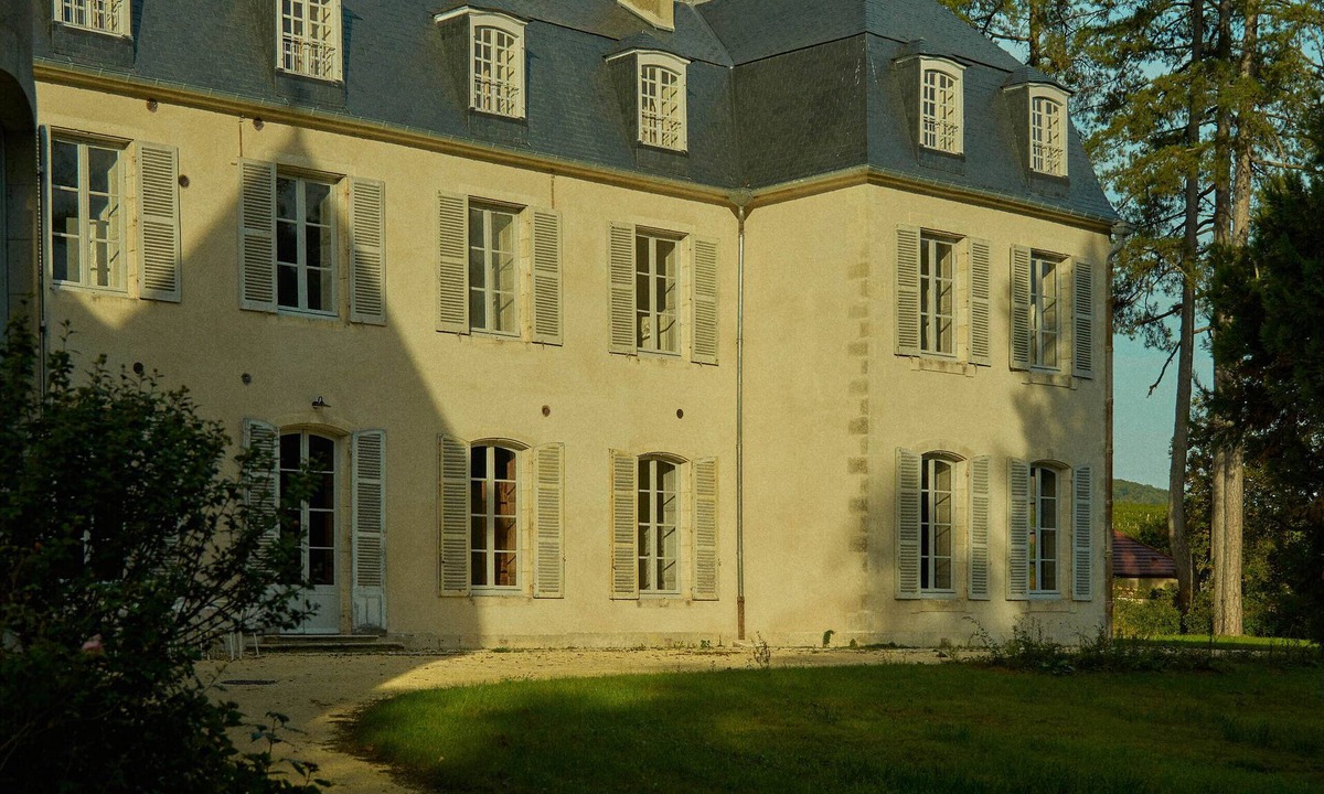 Thauvenay House | Exquisite Château de Thauvenay surrounded by Sancerre vineyards, 24 beds 23bath