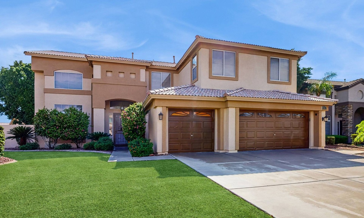 Terramar House | Exquisite home with firepit, game room, heated pool, pool spa, & putting green