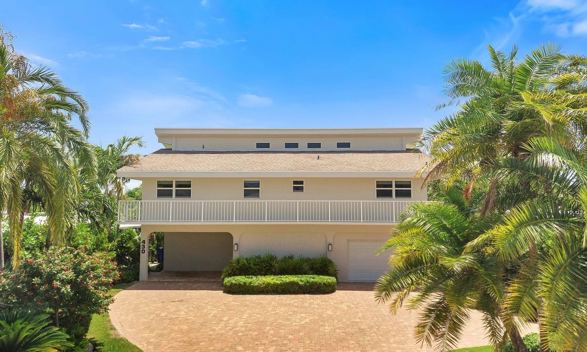 Key Colony Beach House | Exquisite Key Colony Beach Retreat- 420/430 11th Street KCB
