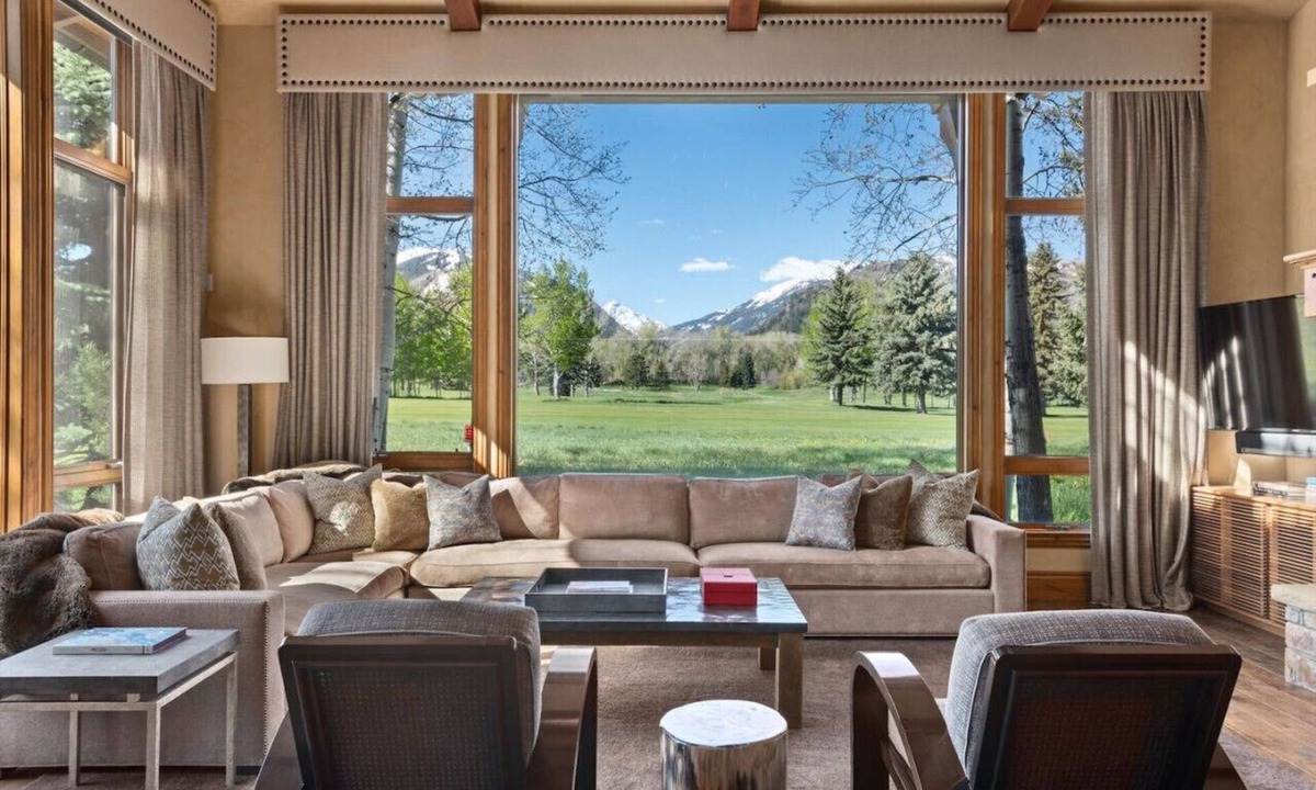 Aspen House | Exquisite Mountain Hideaway
