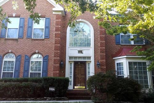 Upper Marlboro House | Exquisite & Serene 1 Bedroom, 1 Full Bath Apartment