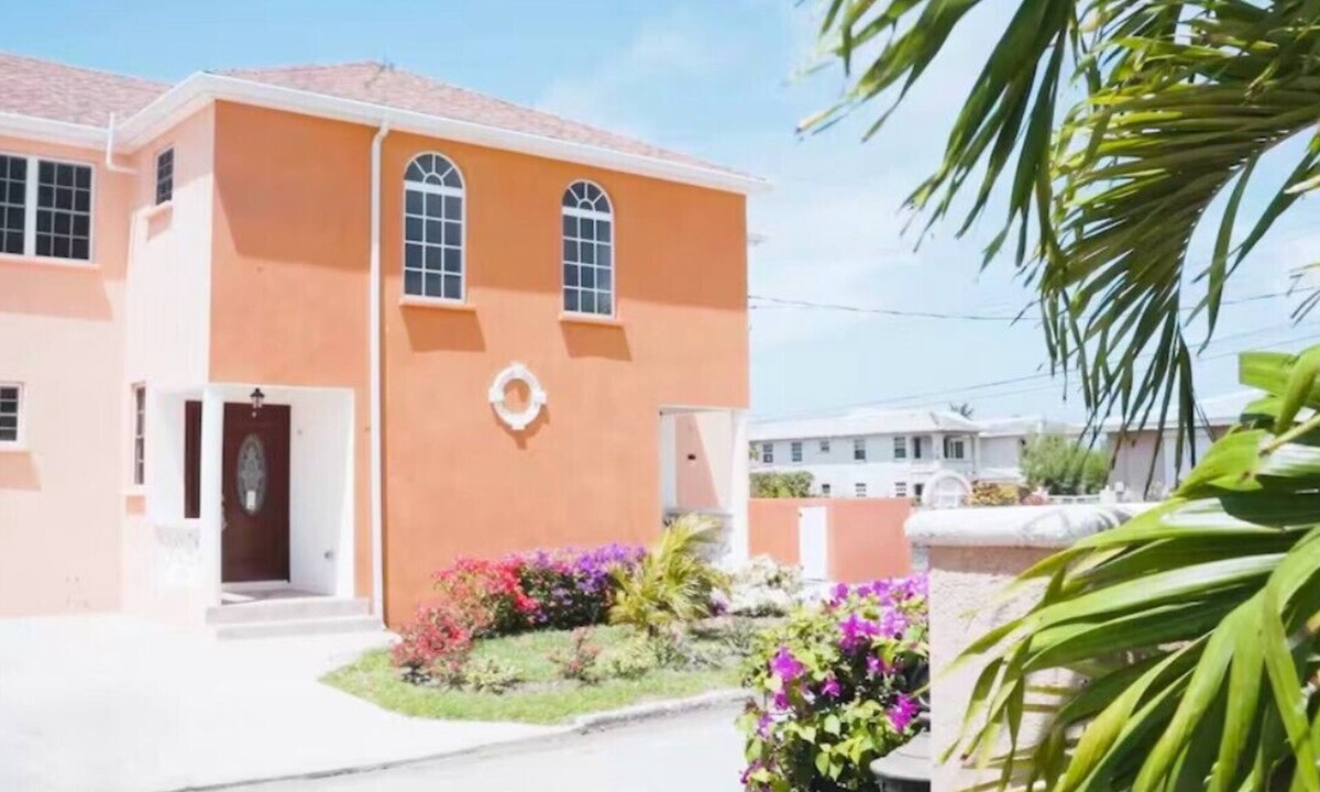 Oistins House | Exquisite two-bedroom townhouse in Atlantic Shores, Barbados.