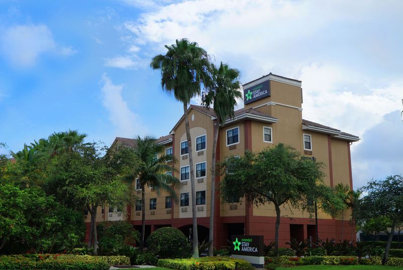 Boca Raton Hotel | Extended Stay America Suites - Boca Raton - Commerce