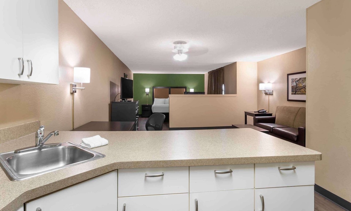 Chesapeake Hotel | Extended Stay America Suites Chesapeake Greenbrier Circle