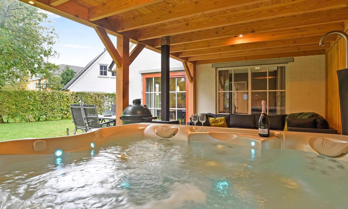Vilt Villa | Extra luxury 6-person villa in the holiday park Landal Kasteeldomein De Cauberg