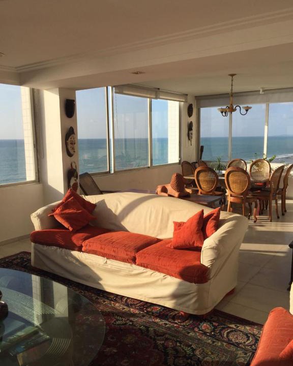 Boa Viagem Apartment | Extraordinary Seafront Apartment