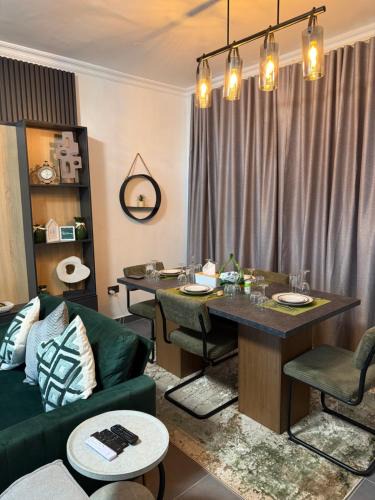 Tema Villa | F&F Villa