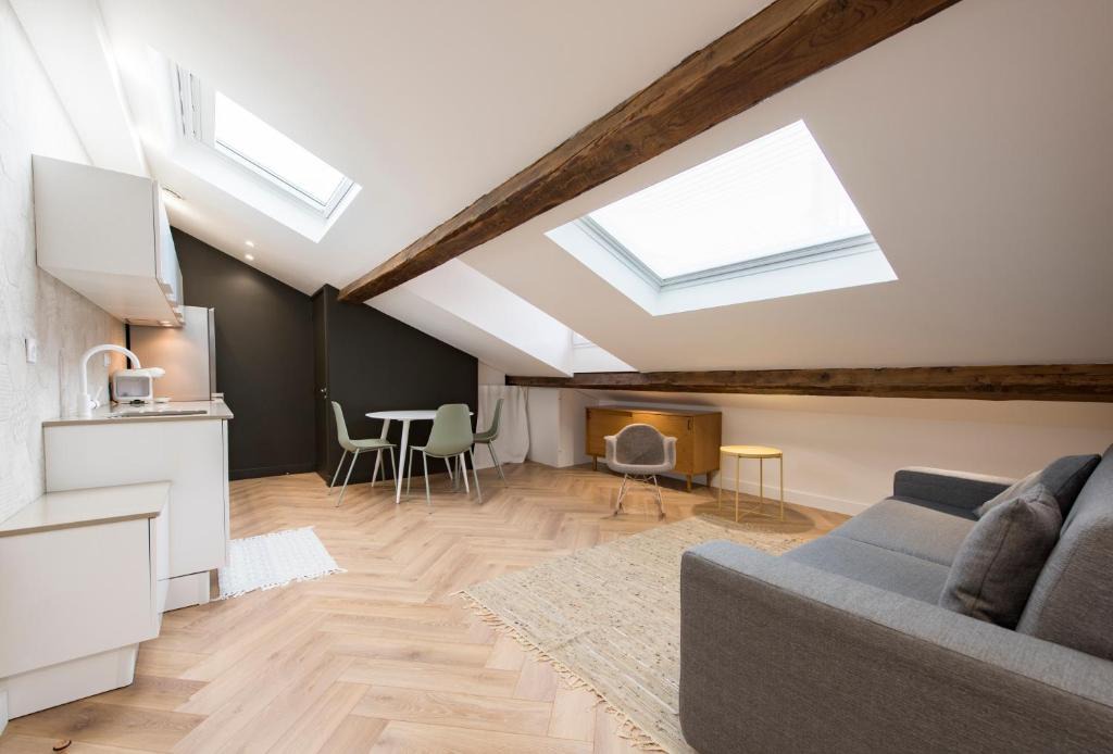 Saint-Raphael Apartment | F2 très cosy (calme) coeur de ville 1min de la plage