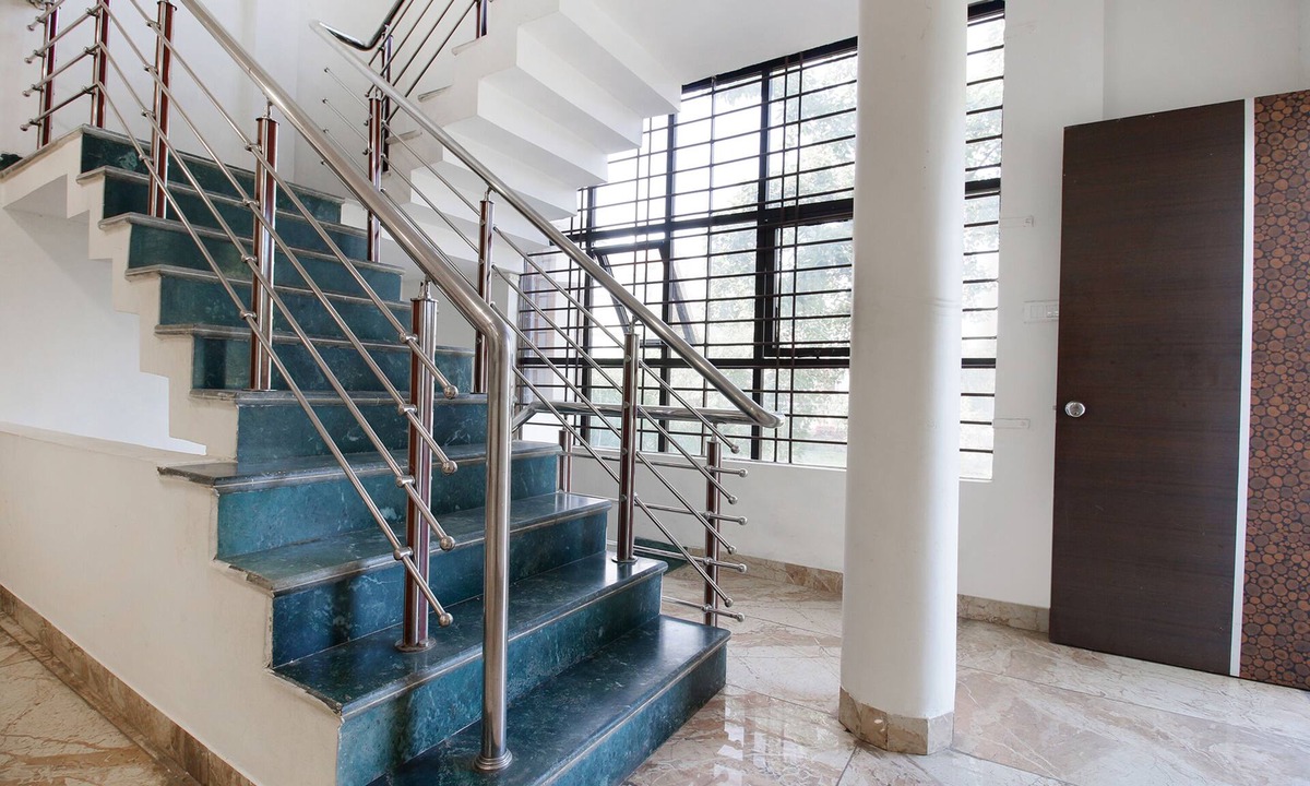 Goharganj Hotel | Fabexpress Yuvan