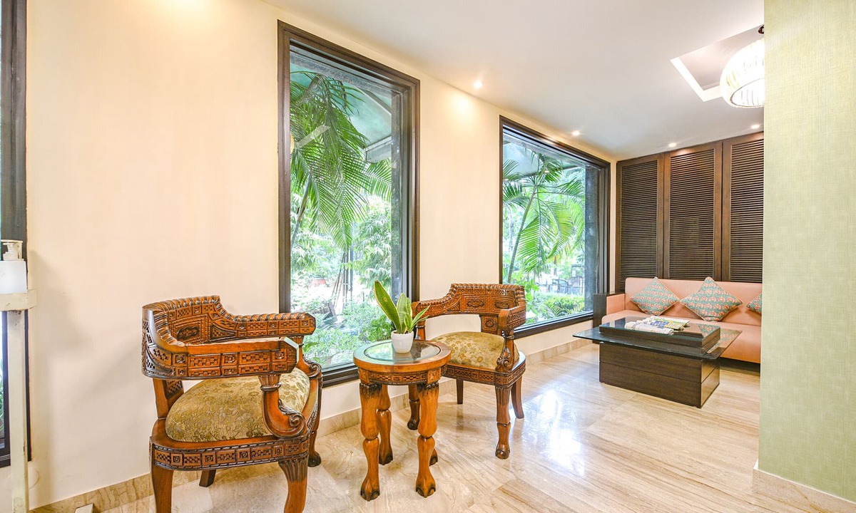 Kalkaji Hotel | FabHotel Aashraye