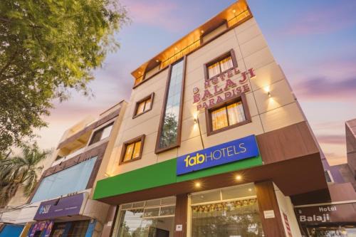 Rau Hotel | FabHotel Balaji Paradise - ALLEN Career Institute