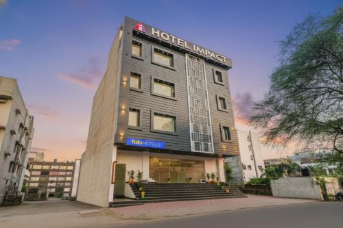 Gomti Nagar Hotel | FabHotel Impact