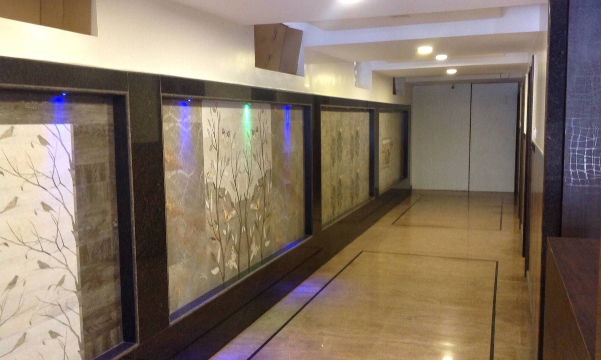 Ram Nagar Hotel | FabHotel Lemon Park