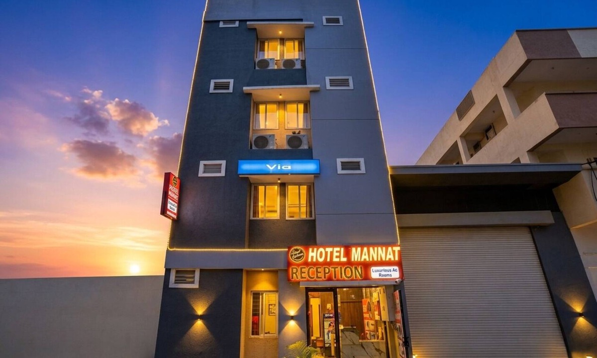 Indore Hotel | Fabhotel Mannat