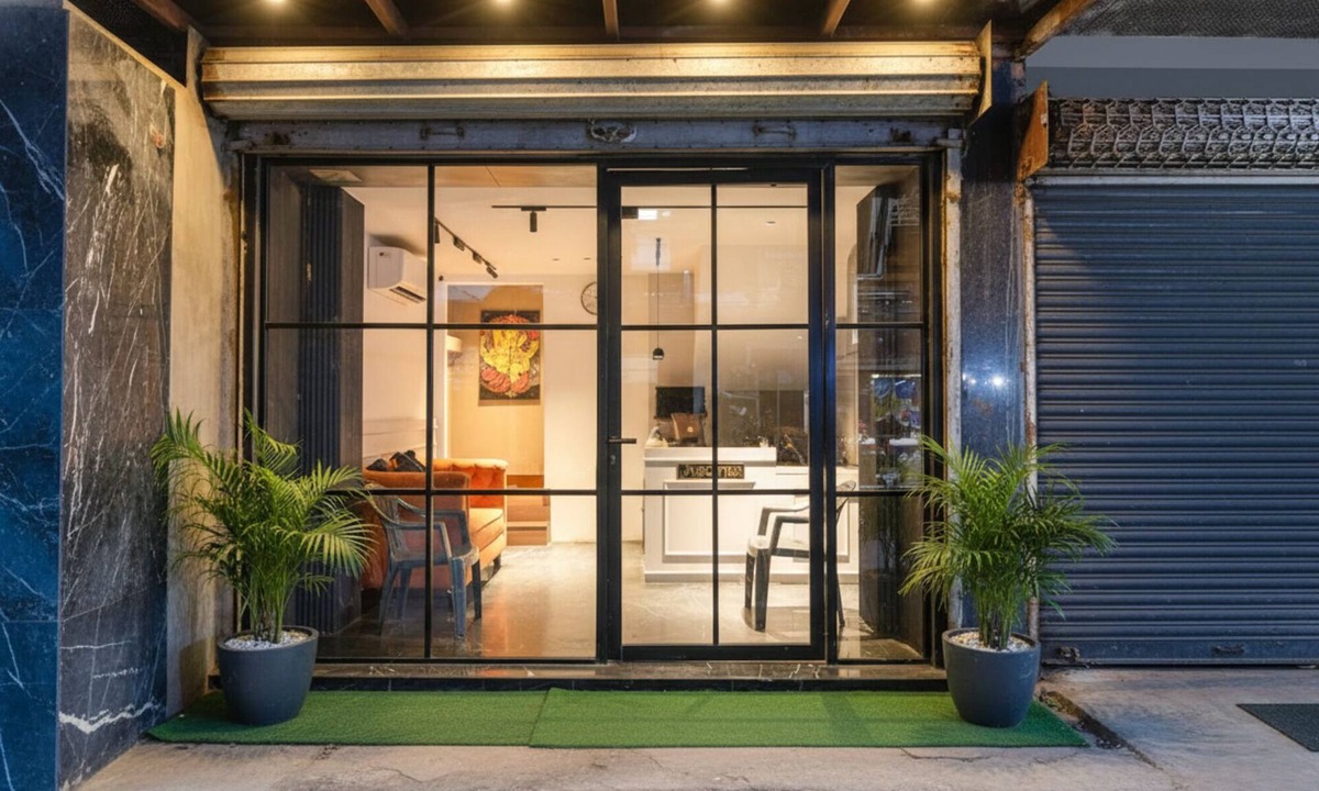 Kolkata Hotel | FabHotel Sivalika Inn