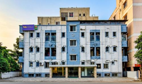 Phase 1 Hotel | FabHotel SRH