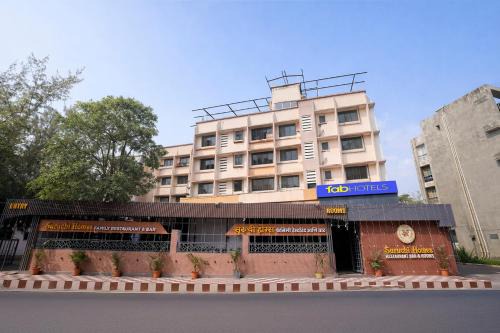 Vasai West Hotel | FabHotel Suruchi Homes
