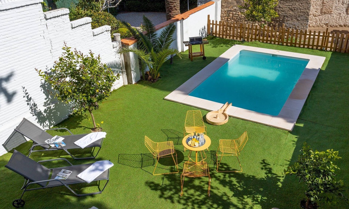 Albaicin House | Fabulous House with Private Garden and Pool. San Nicolas