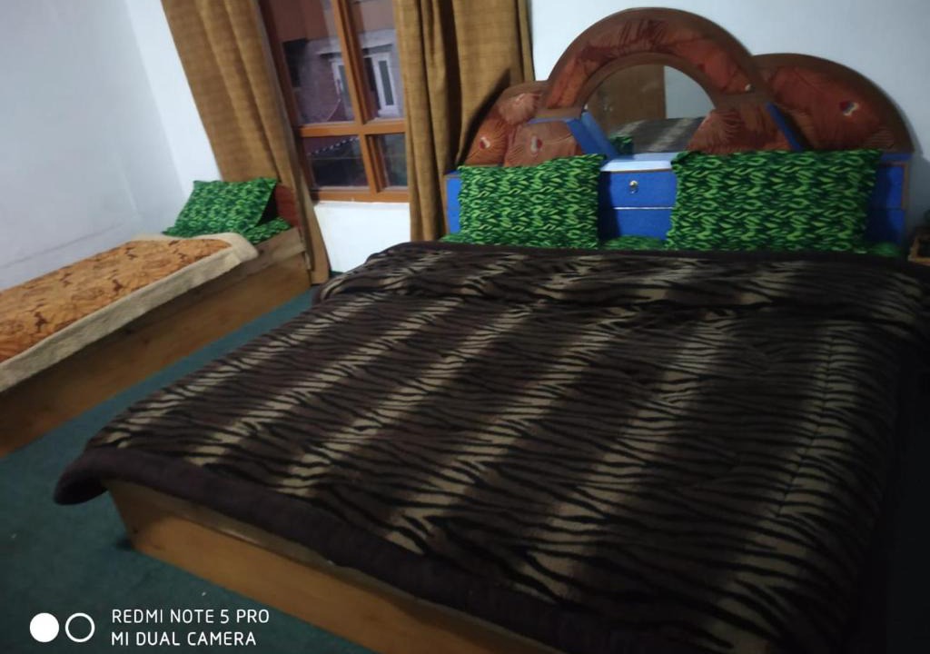 Srinagar Hotel | Fabulous Kashmir Home Stay