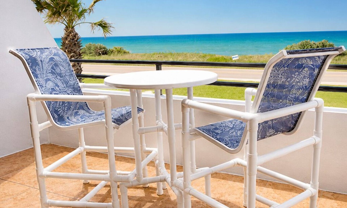 Flagler Beach House | Fabulous Oceanfront Townhouse