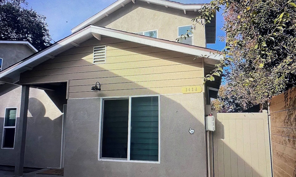 South Pasadena House | Fabulous two-story 3-bedroom house with AC in South Pasadena