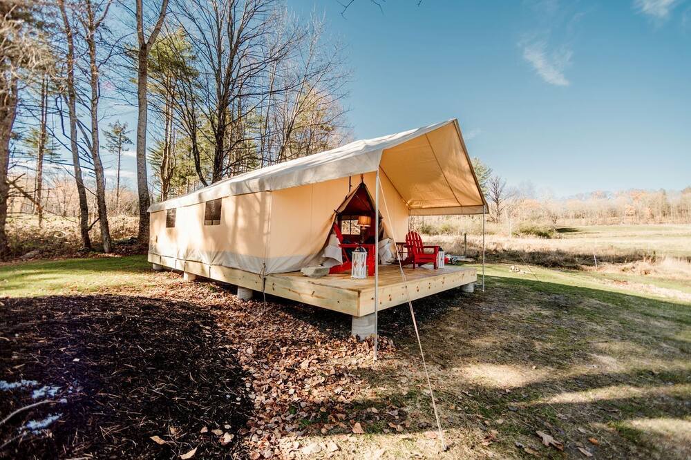 Springfield RV Rental | Fabulous Vermont Glamping Getaway on a Farm