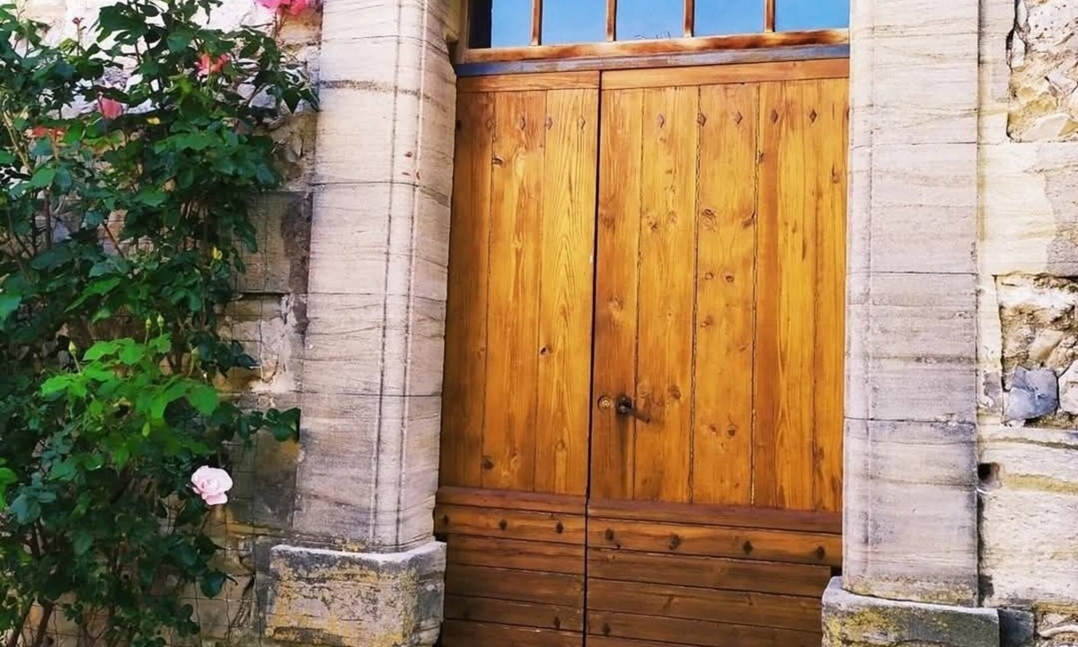 Methamis Bed & Breakfast | Face au Lavoir