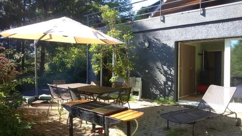Aydat House | Face au Sancy