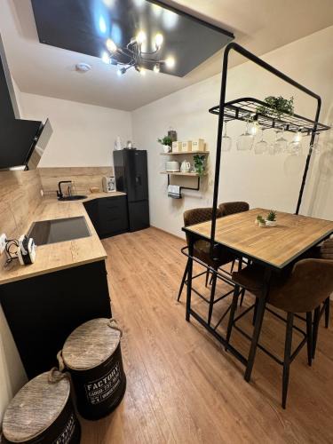 Gilgenbach Apartment | Factory Loft Eifel - Nürburgring & Natur
