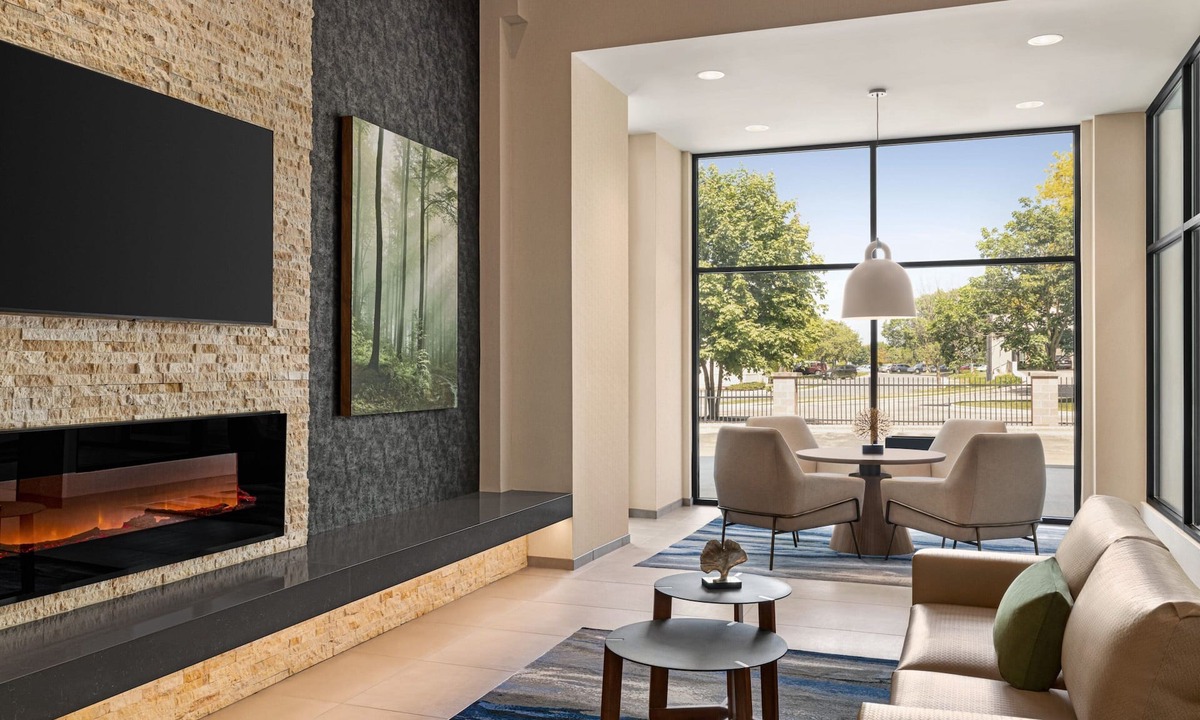 Madison Hotel | Fairfield by Marriott Inn & Suites Madison South