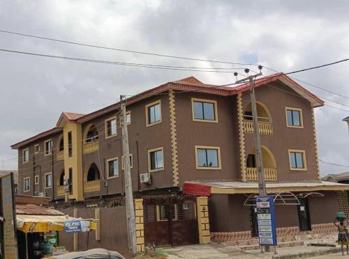 Ota Apartment | Fairways Apartments