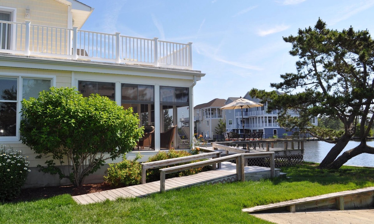 Bethany Beach House | Fall rates for our last summer week! Waterfront, 3 blocks to beach, pet friendly
