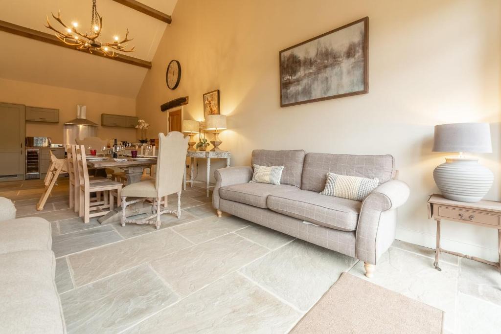 Ringstead House | Fallow Folly