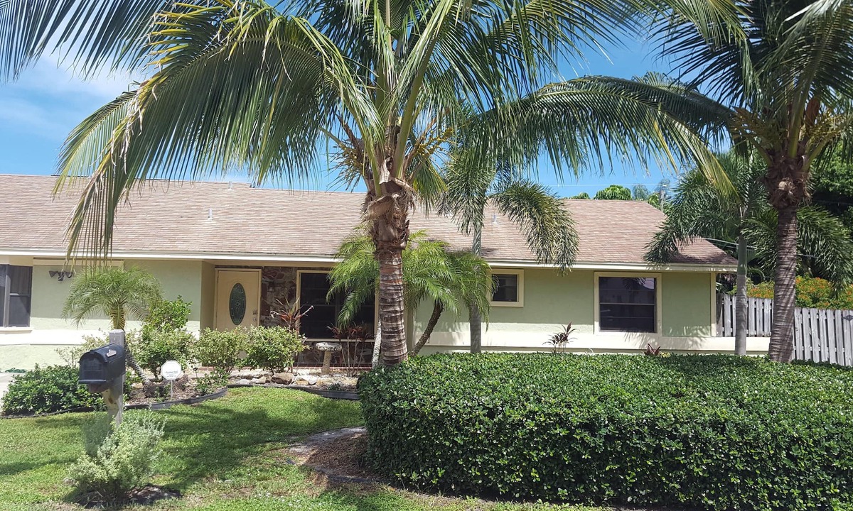 Stuart House | Family and Pet Friendly Tropical Paradise