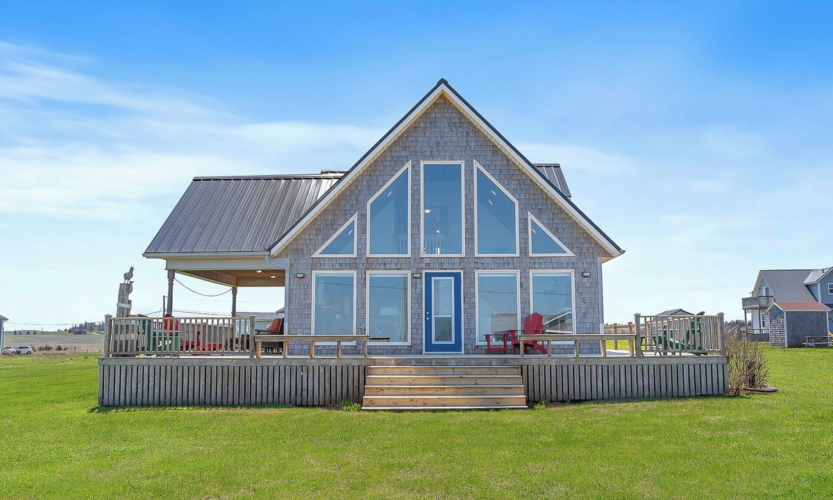 Sea View Cottage | Family cottage w/ocean views and beautiful beach steps away! AC 3br spacious