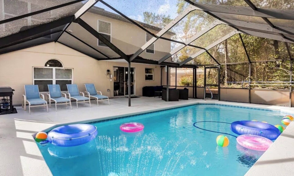 Spring Hill House | Family-Friendly 4BR Oasis Private Heated Pool & Game Room