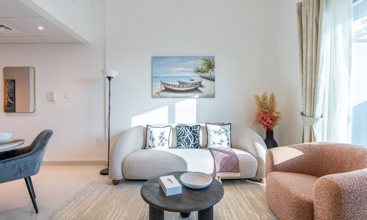 Dubai Sports City Apartment | Family-Friendly Apartment, Few Minutes Drive to Dubai Marina and Miracle Garden