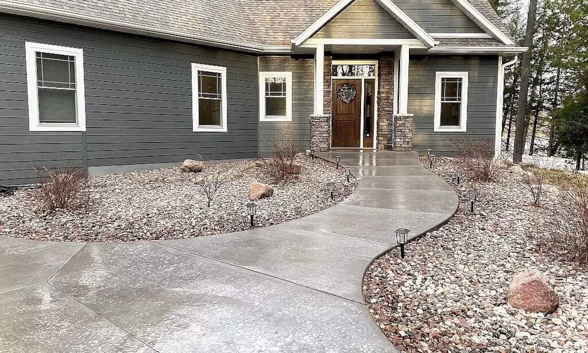 Coloma House | Family Friendly lake home, beach, level lot, fire pit, game room, dog friendly!
