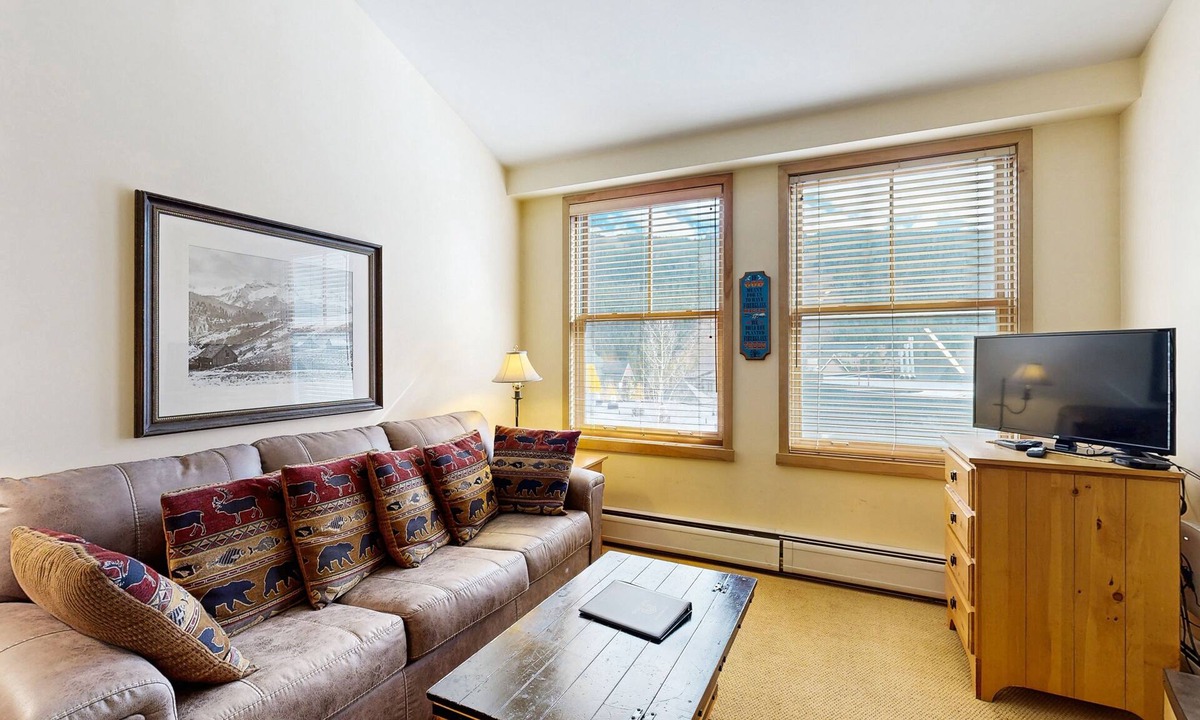 River Run Condo | Family-friendly mountain retreat with shared pool and hot tub - walk to gondola